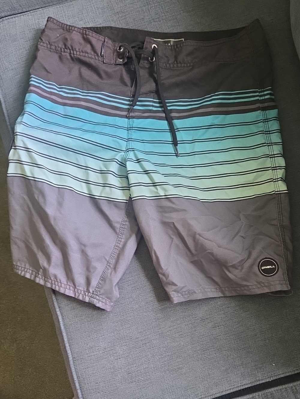 O'Neill Men's Gray with Teal Gradient Striped Board Shorts